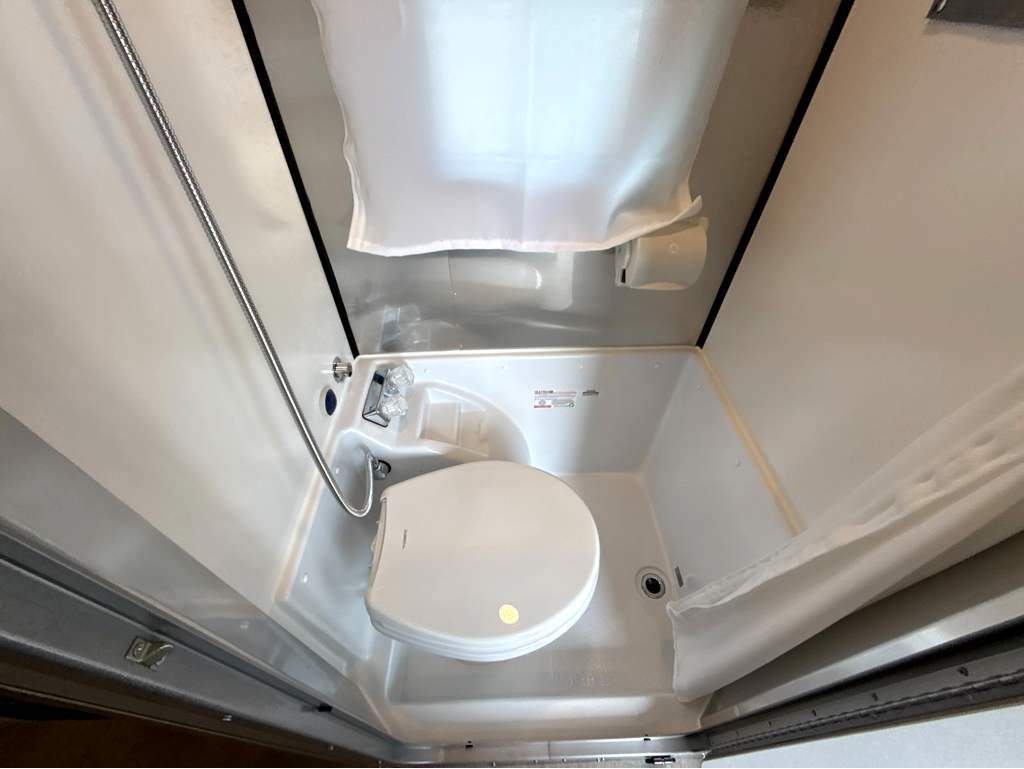 2026 AIRSTREAM Basecamp 20XE - Image 24