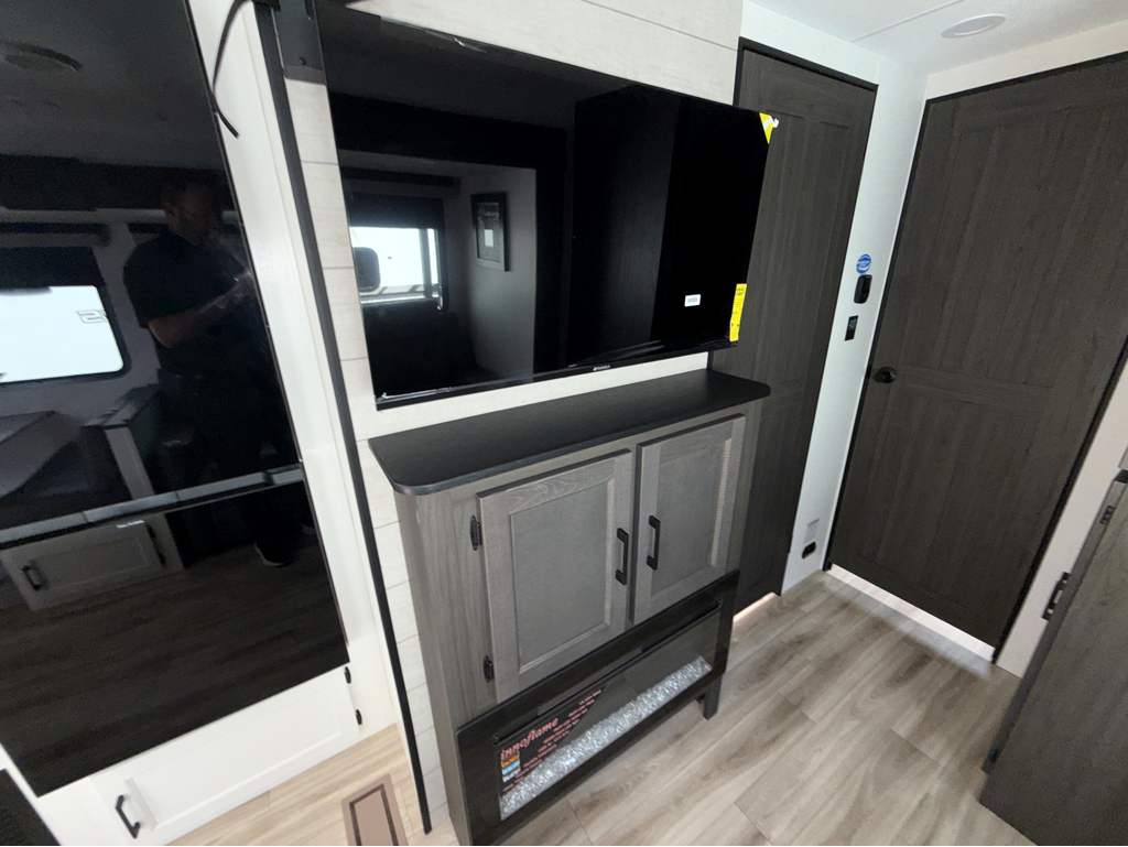 2026 VENTURE RV STRATUS 291VQB - Image 18
