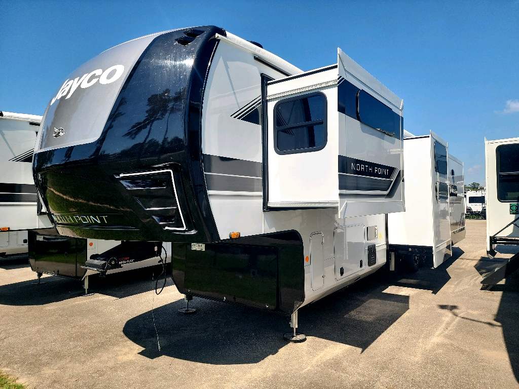 2027 JAYCO NORTH POINT 361RLBH - Image 2