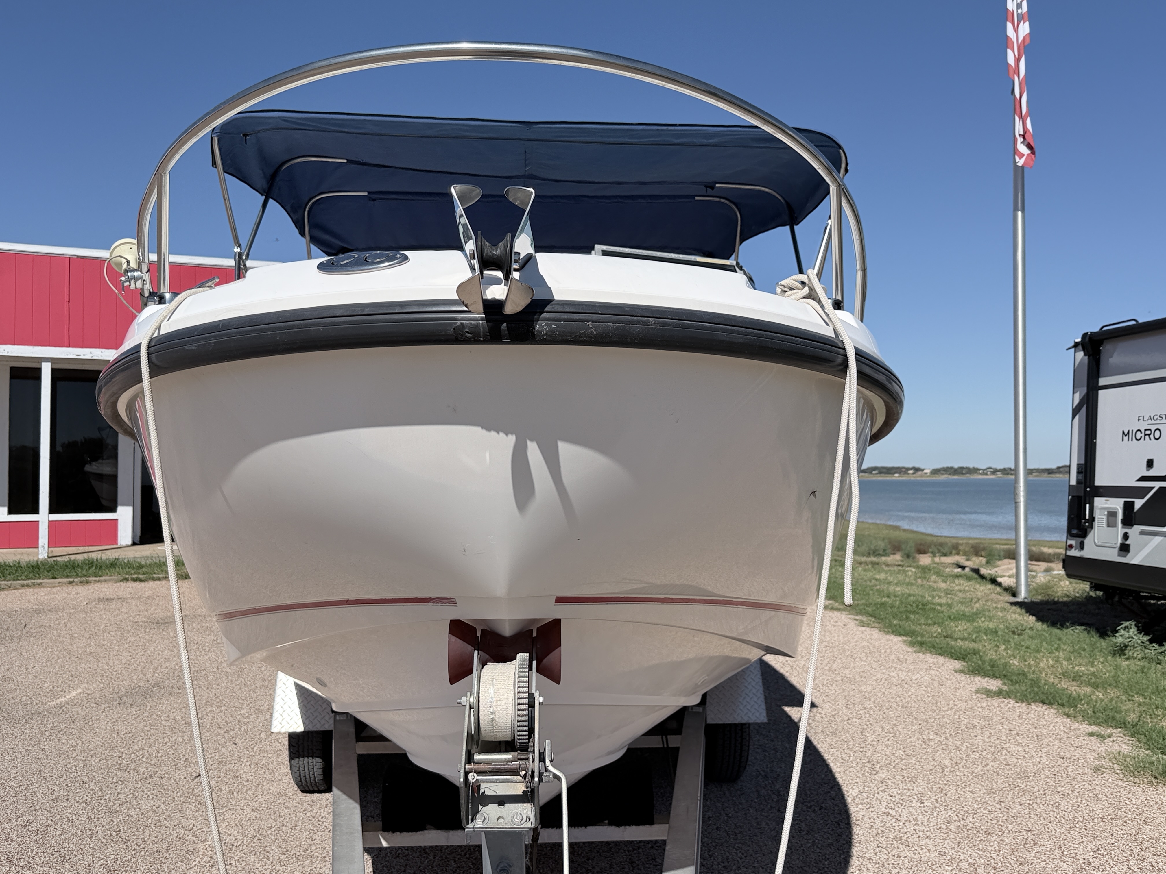 2003 BOSTON WHALER 210 VENTURA - Image 8