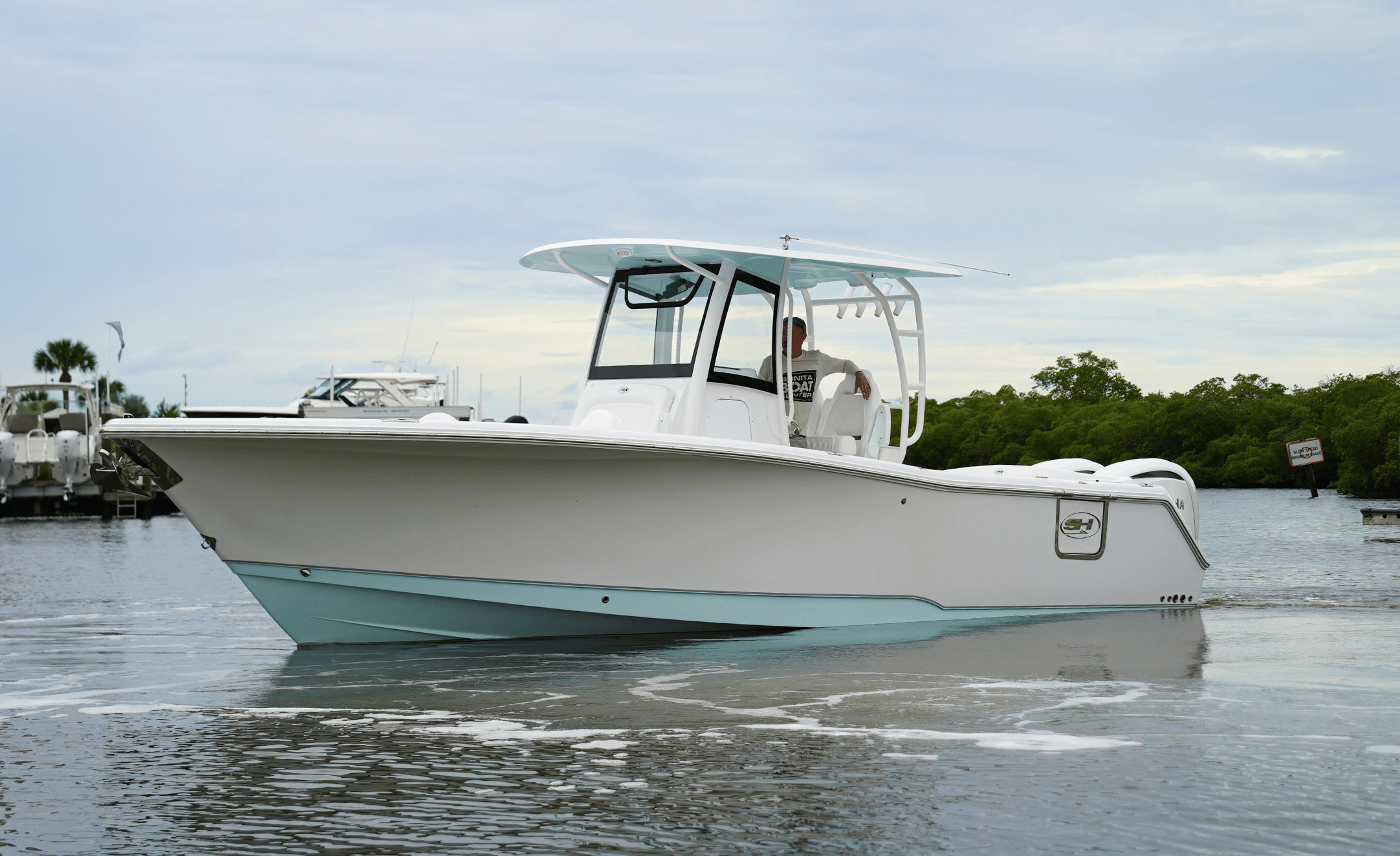 2027 SEA HUNT ULTRA 285SE - Image 5