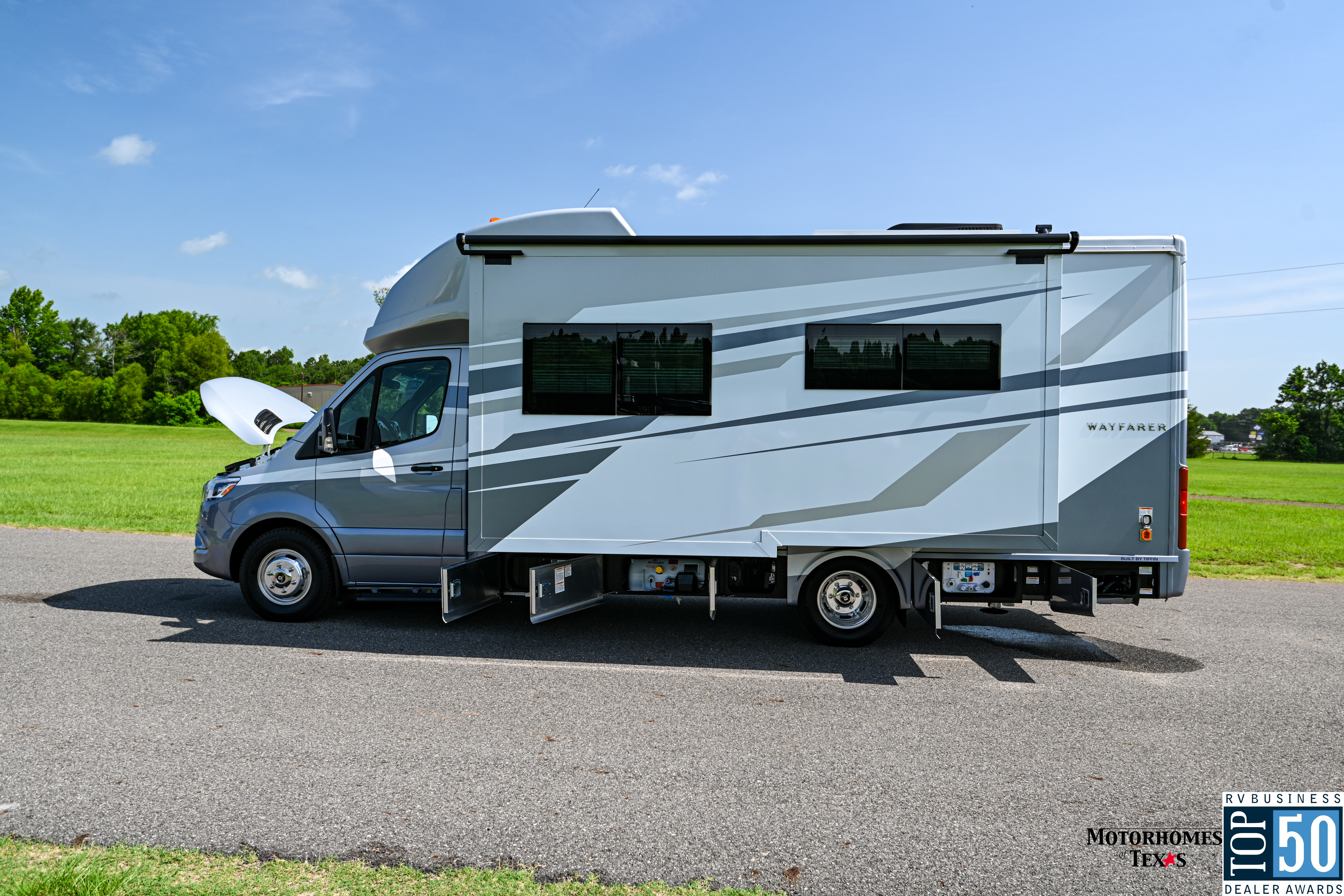 2026 Tiffin Wayfarer 25 XRW - exterior 9