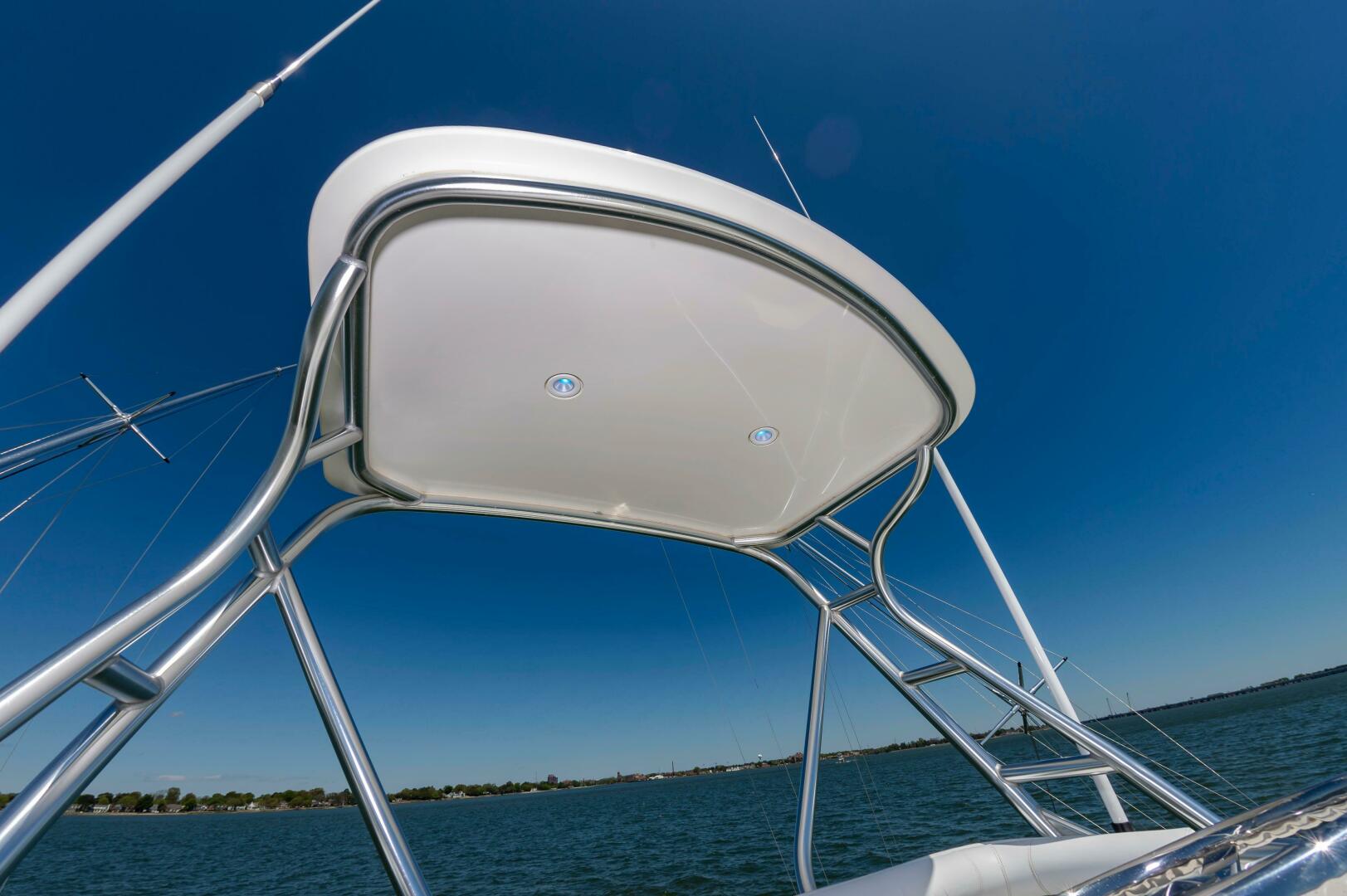 2008 Cabo 40 Express - Image 16
