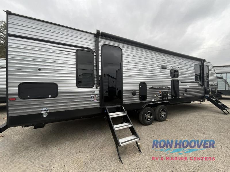 2026 COACHMEN 333DORM - Image 1