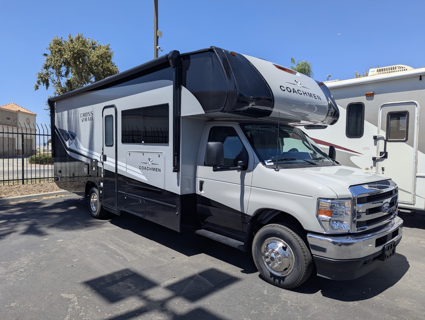 2027 Coachmen Cross Trail 26XG - Image 1