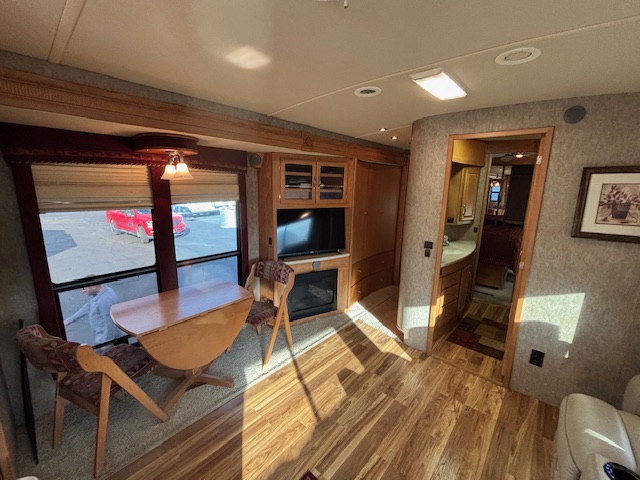 2007 WINNEBAGO TOUR 40TD - Image 14