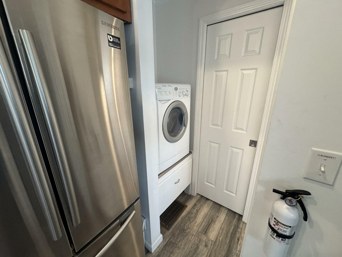 2019 Harbor Home Cozy Cottage 52' x 16' Tiny Boat - Image 34