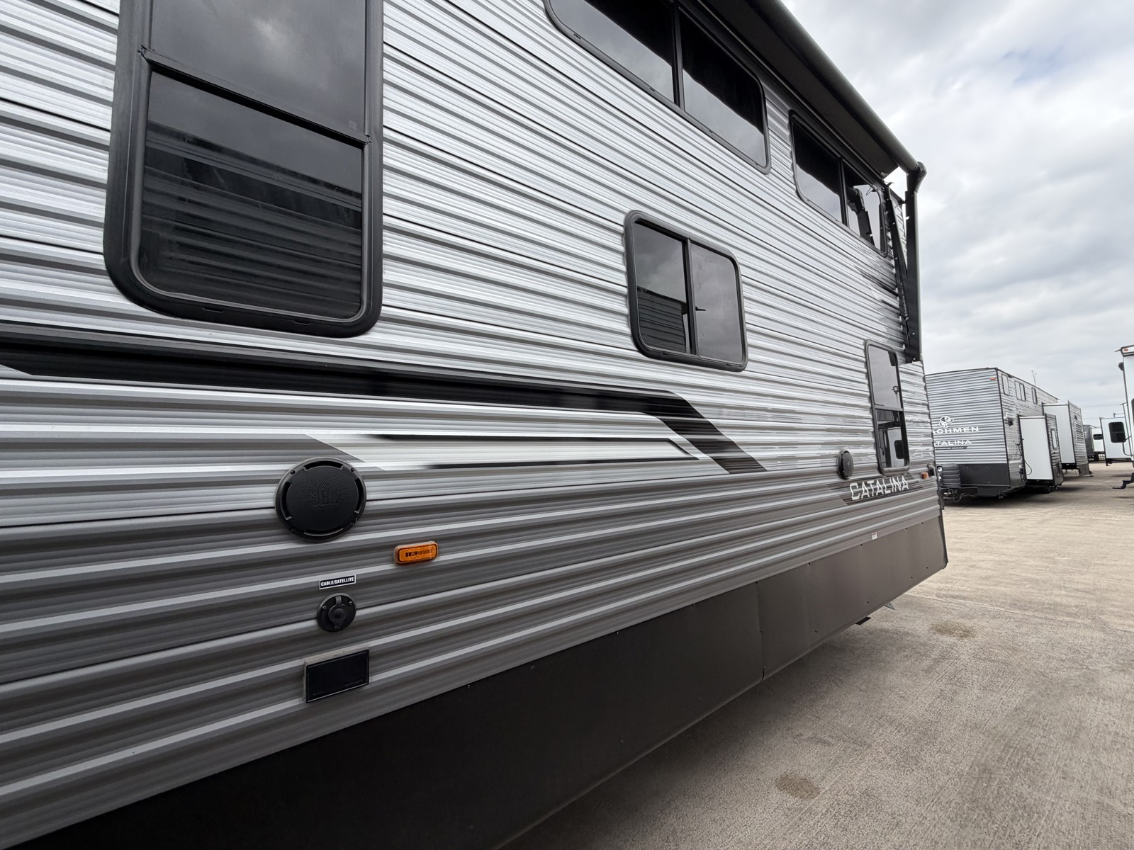 2026 COACHMEN CATALINA 44CONDO - Image 43
