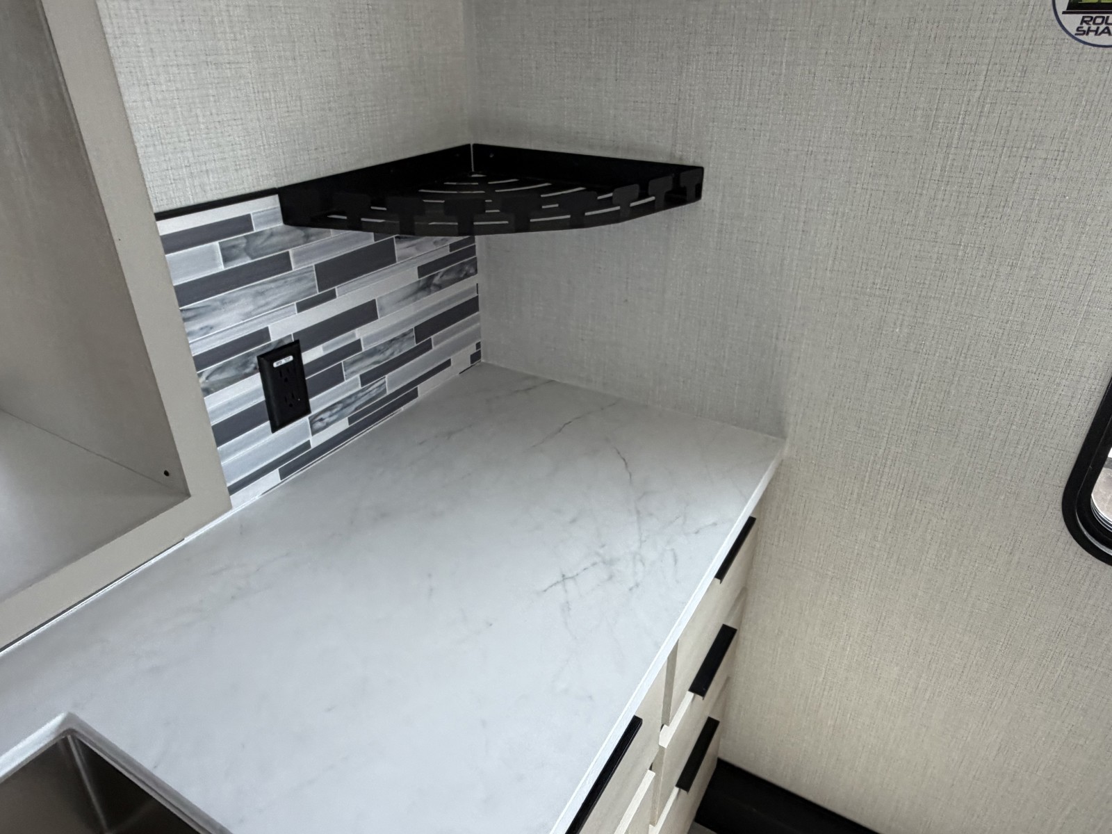 2026 FOREST RIVER 37GALLEY - Image 36
