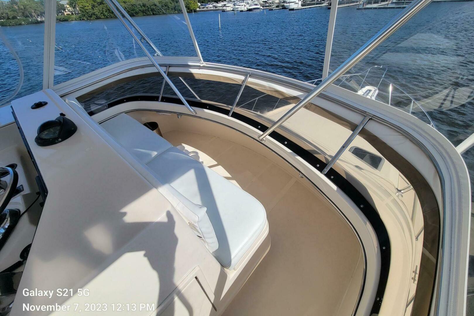 1994 Tiara Yachts 3600 Convertible - Image 9