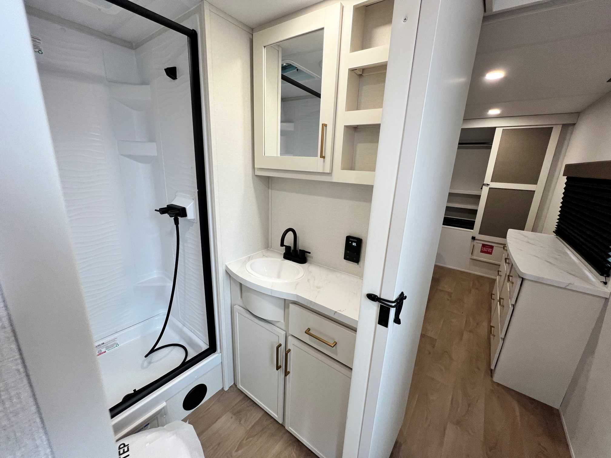 2027 Grand Design Transcend 315RKT - Image 20