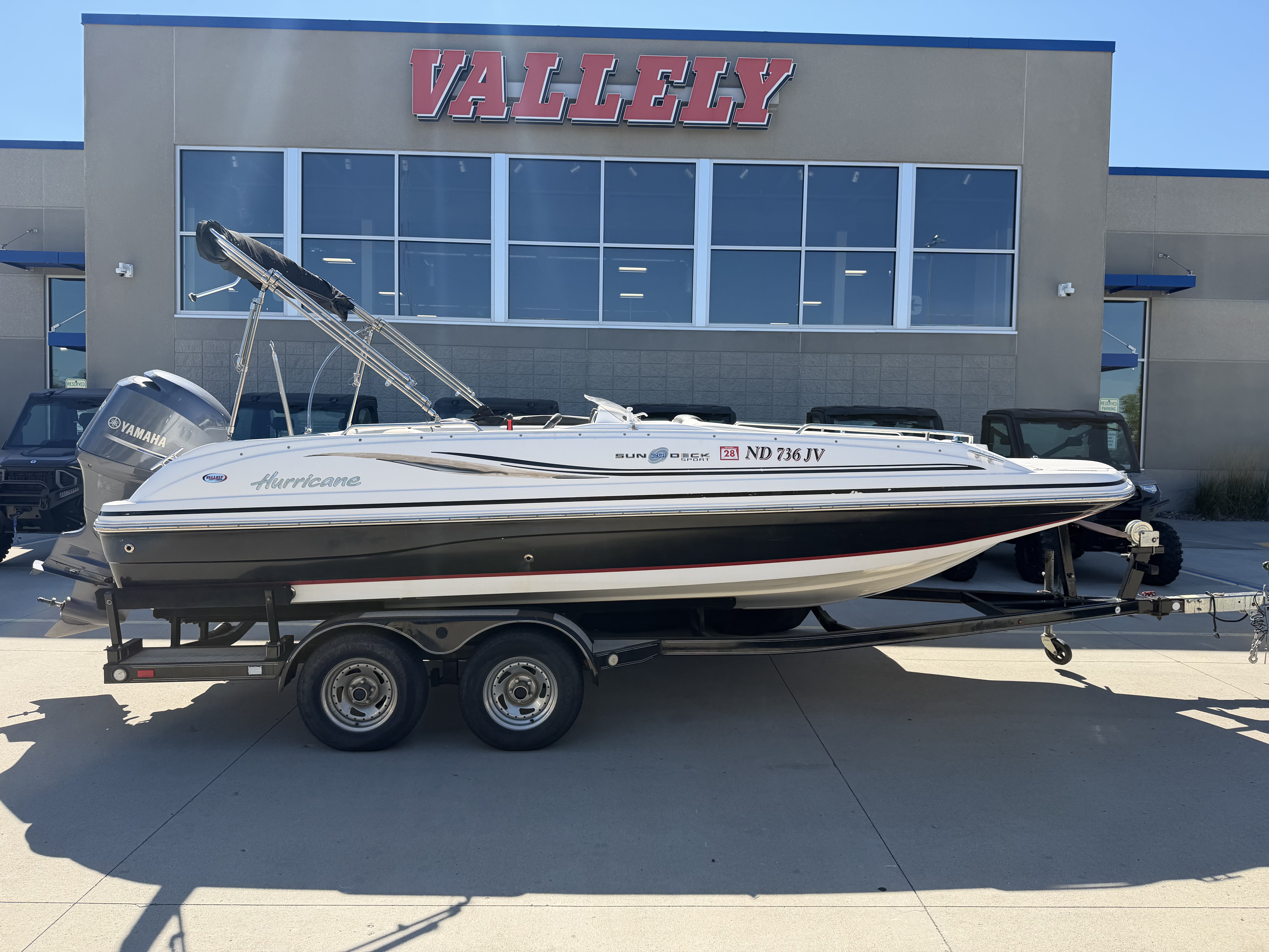 2014 Hurricane Sundeck 201 - Image 2