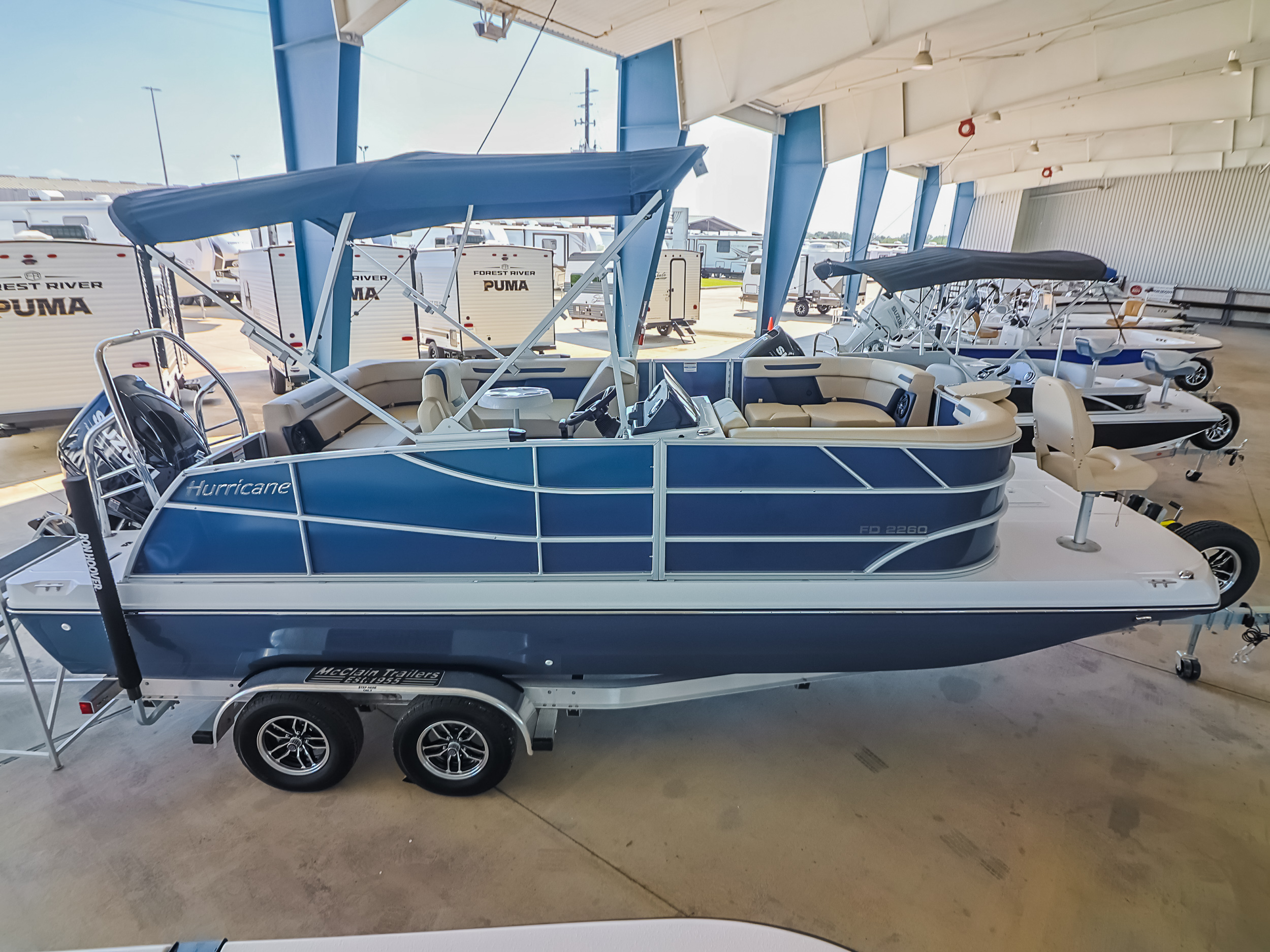 2027 Hurricane FunDeck 2260 REF - Image 8