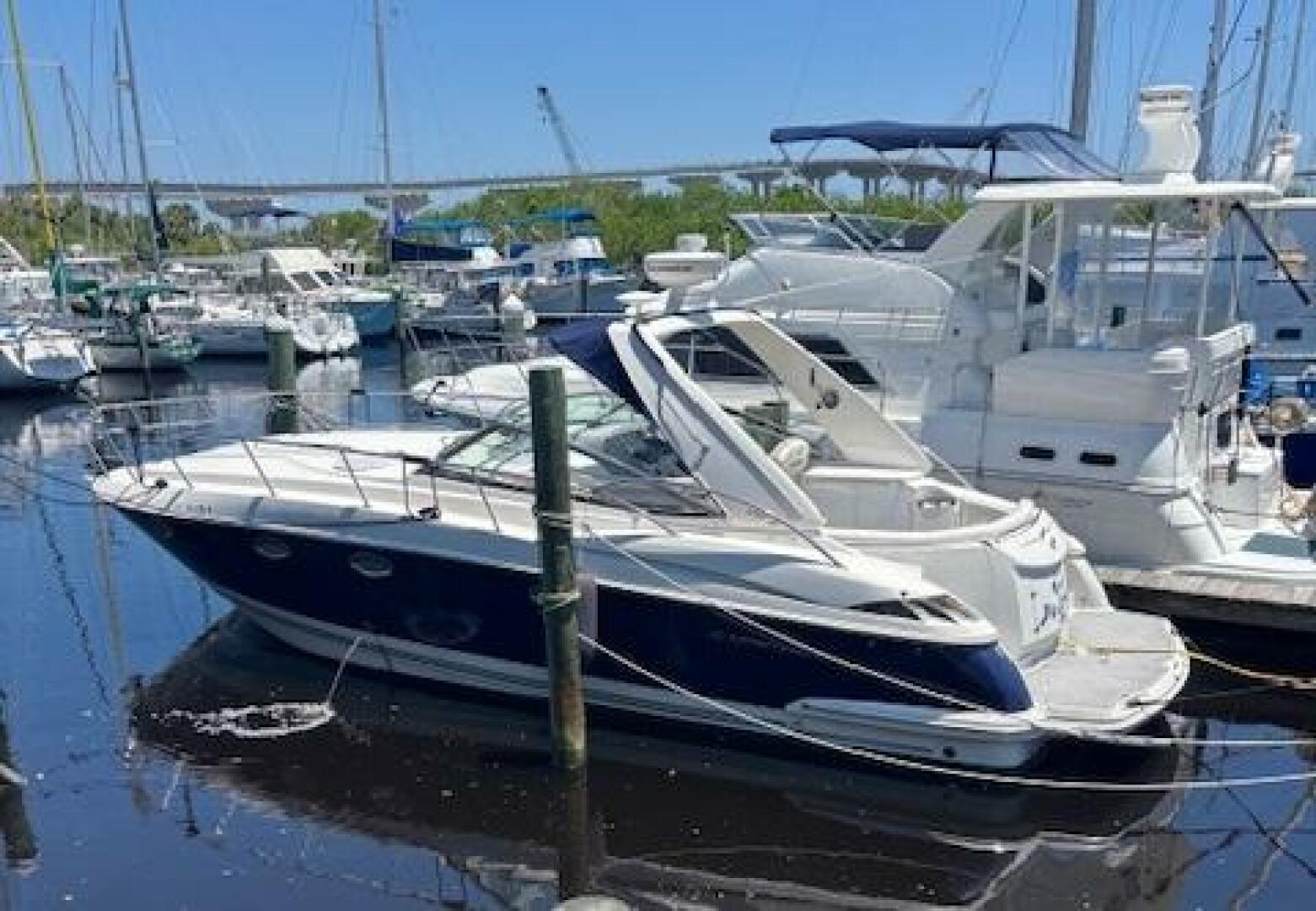 2007 Monterey 350 Sport Yacht - Image 2