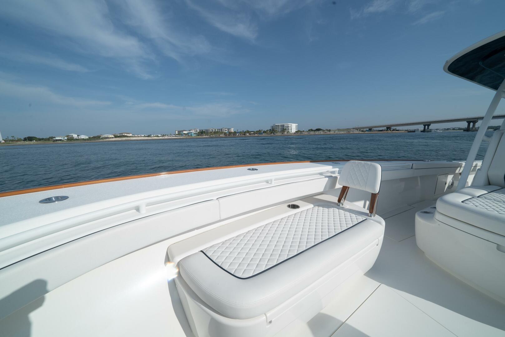 2022 Valhalla Boatworks V-37 - Image 27