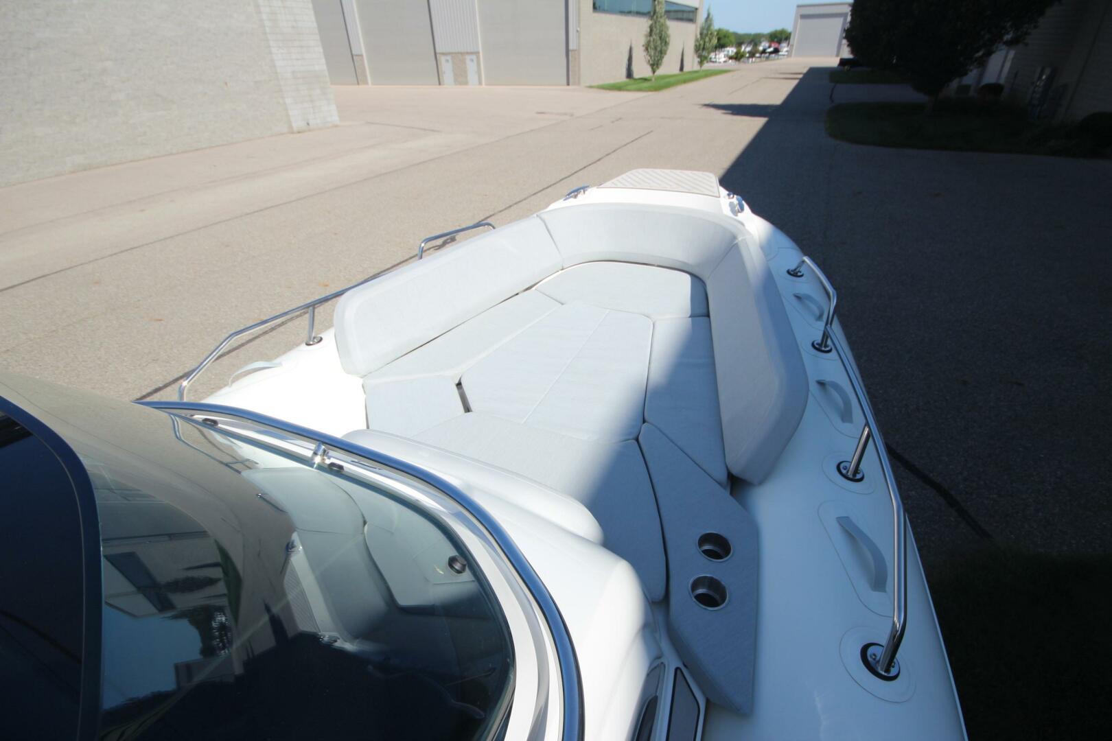2024 Zodiac Medline 9 NEO - Image 67