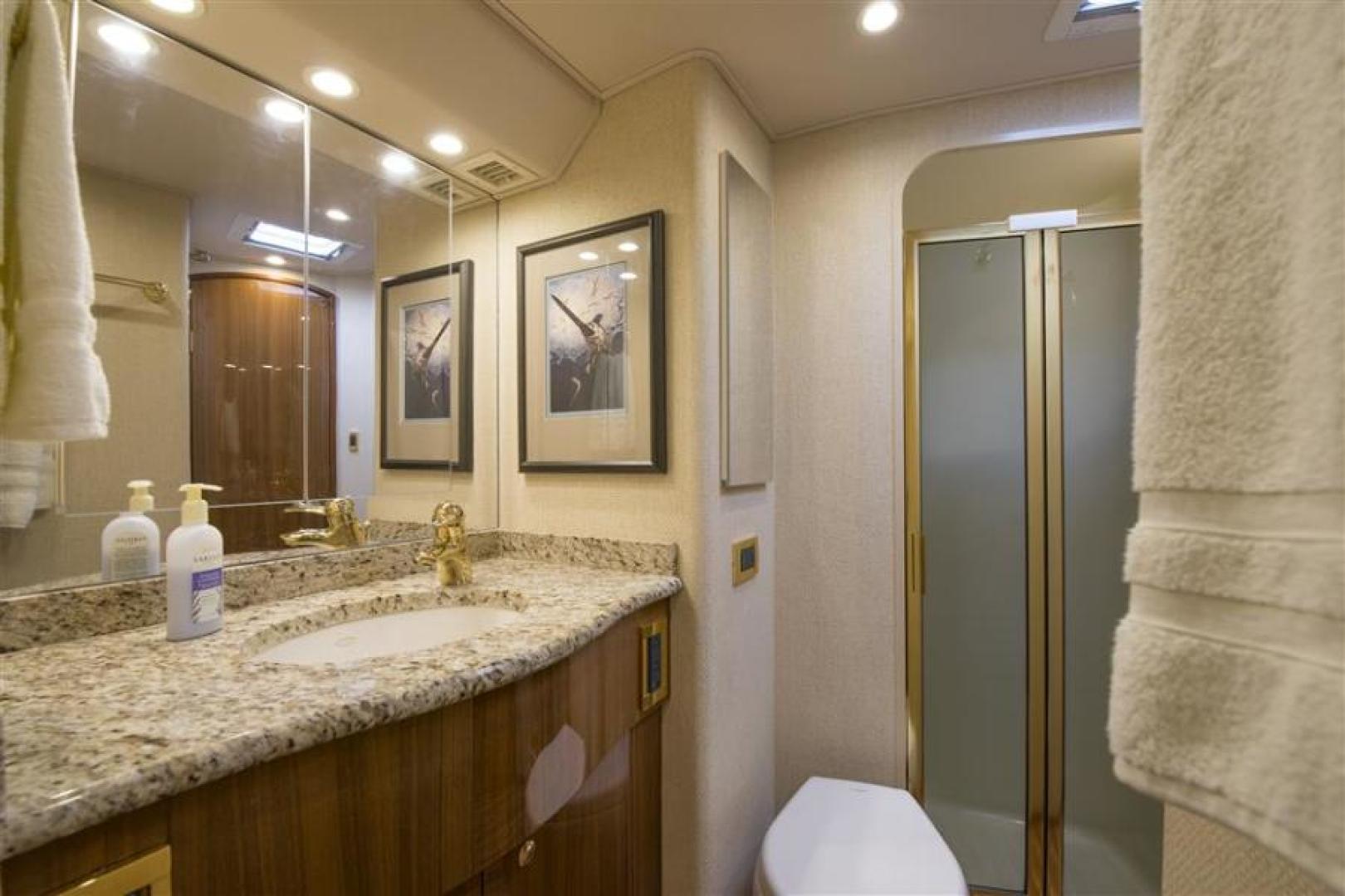 2008 Viking 52 Sport Coupe - Image 11