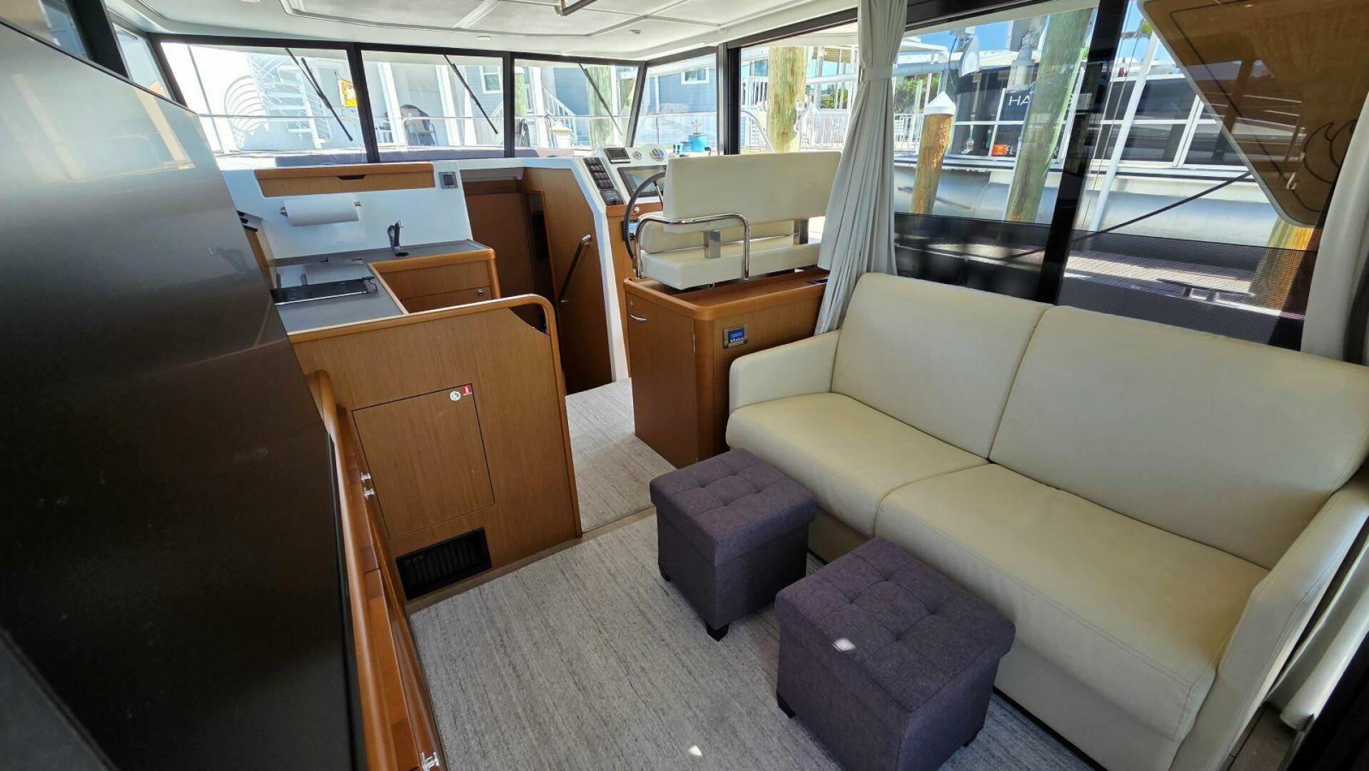 2019 Beneteau Swift Trawler 35 - Image 24