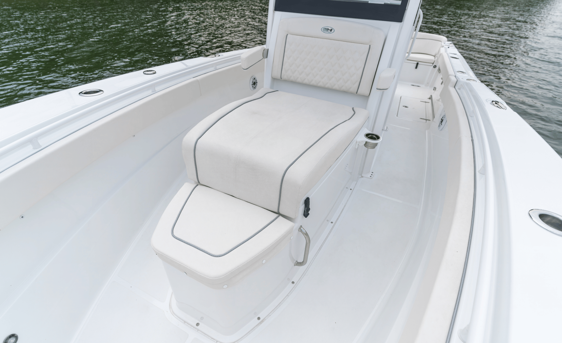 2027 SEA HUNT ULTRA 265SL - Image 14