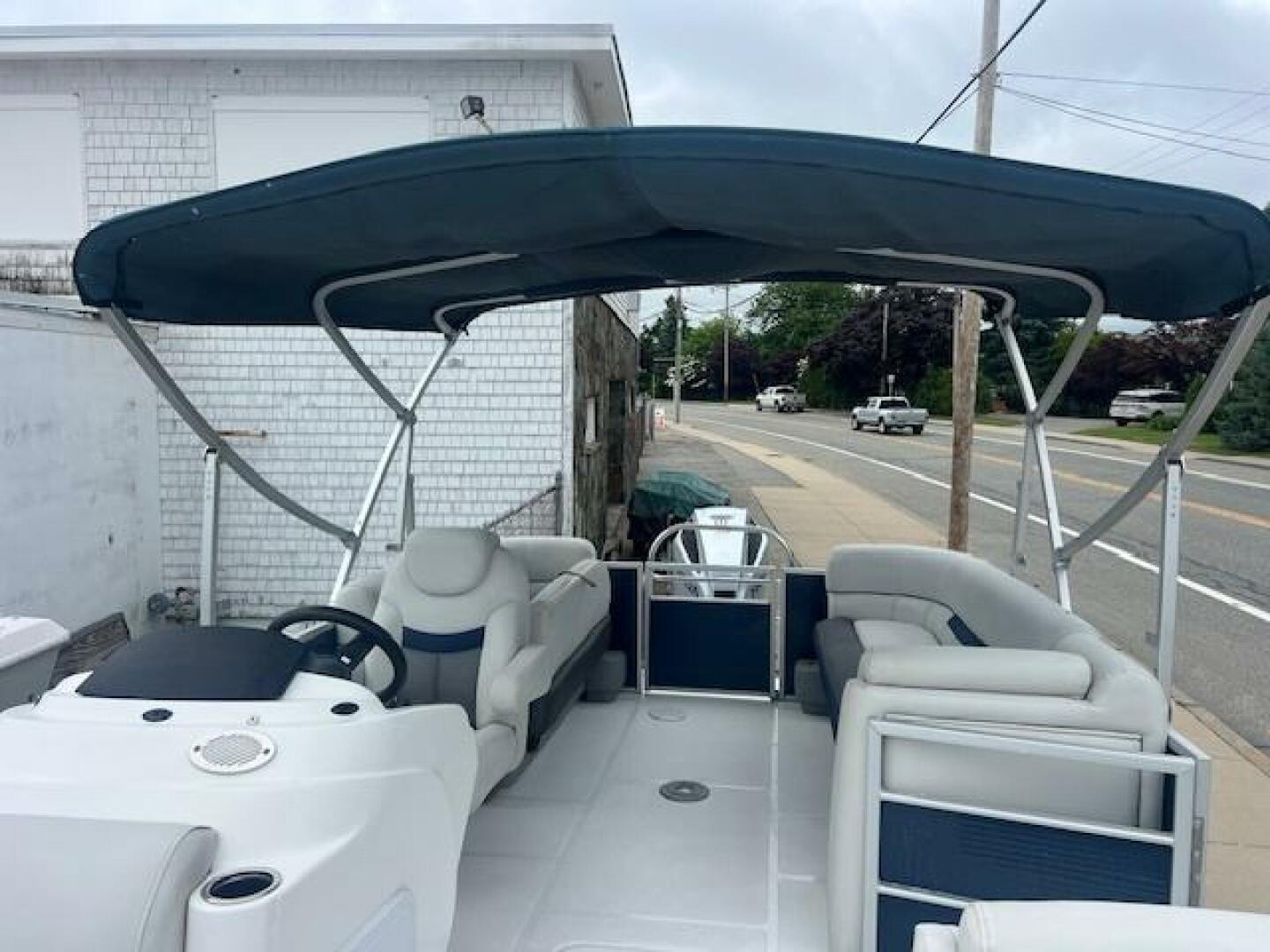 2021 Hurricane Fun DEck Base - Image 15