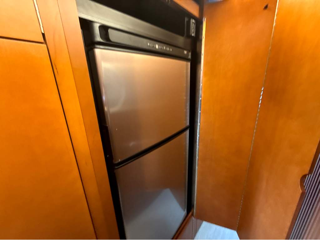 2026 AIRSTREAM FRANK LLOYD WRIGHT 28RBT - Image 22