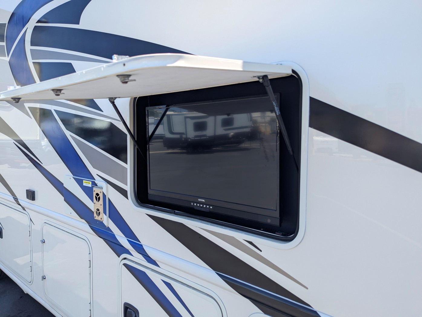 2022 Thor Motor Coach Windsport 35M - Image 6