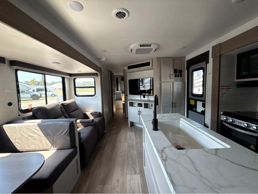 2027 JAYCO JAY FLIGHT 333BTS - Image 11