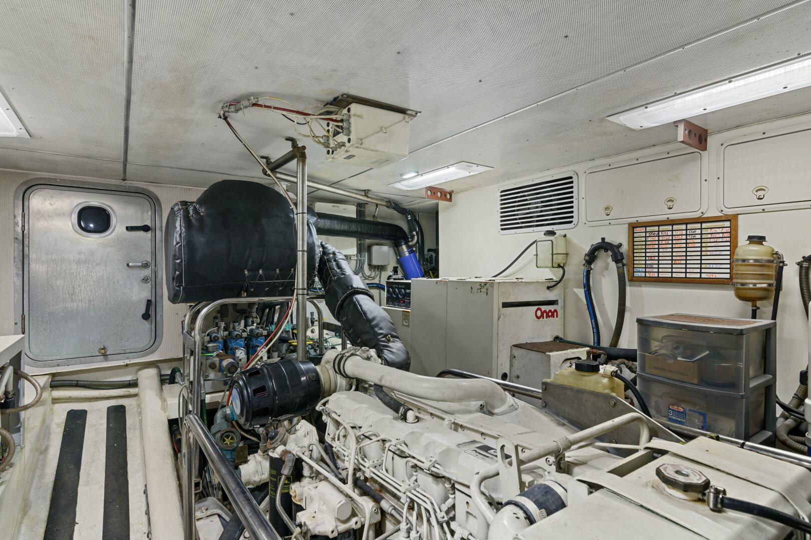 2004 Northern Marine 5700 Expedition - Image 27