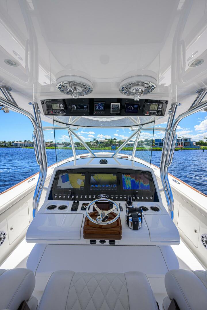 2022 Valhalla Boatworks V-41 - Image 5
