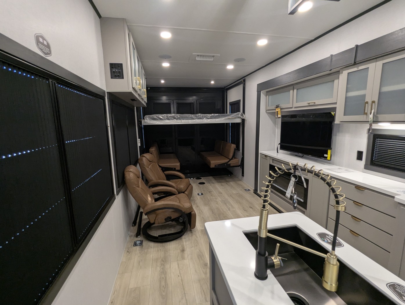 2027 Forest River Stealth 3217GX - Image 33
