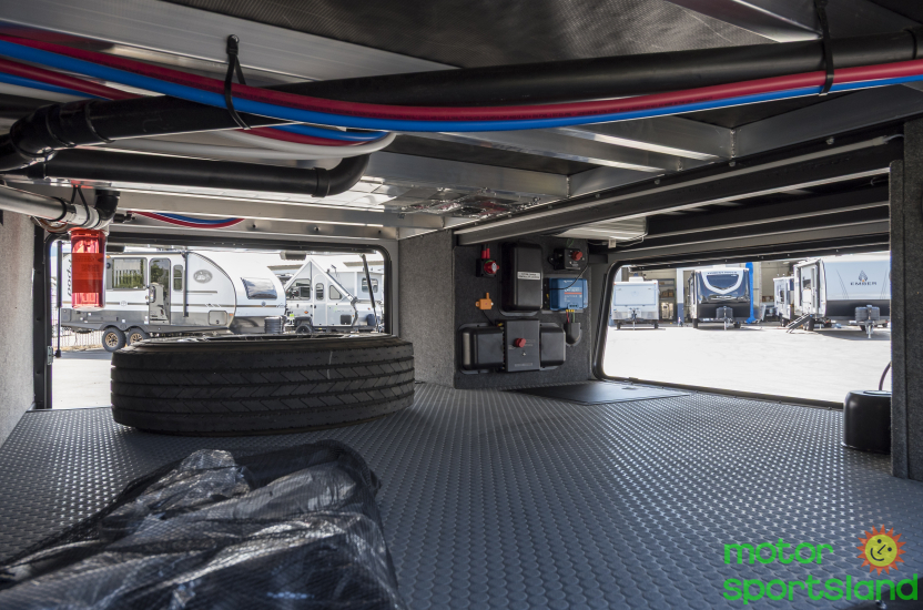 2026 Keystone Raptor 430 - Image 14