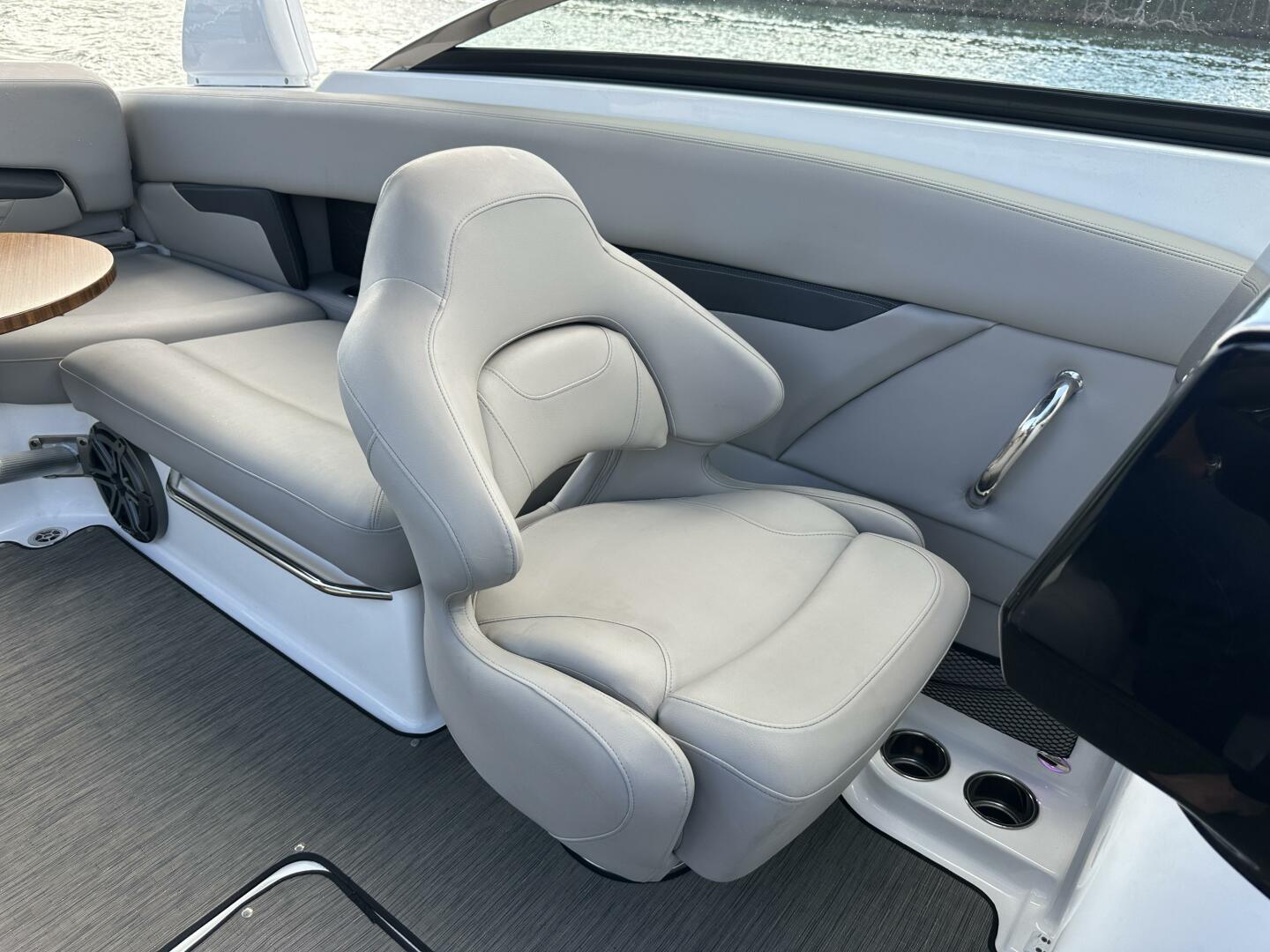 2019 Chaparral 21 H2O Sport - Image 166