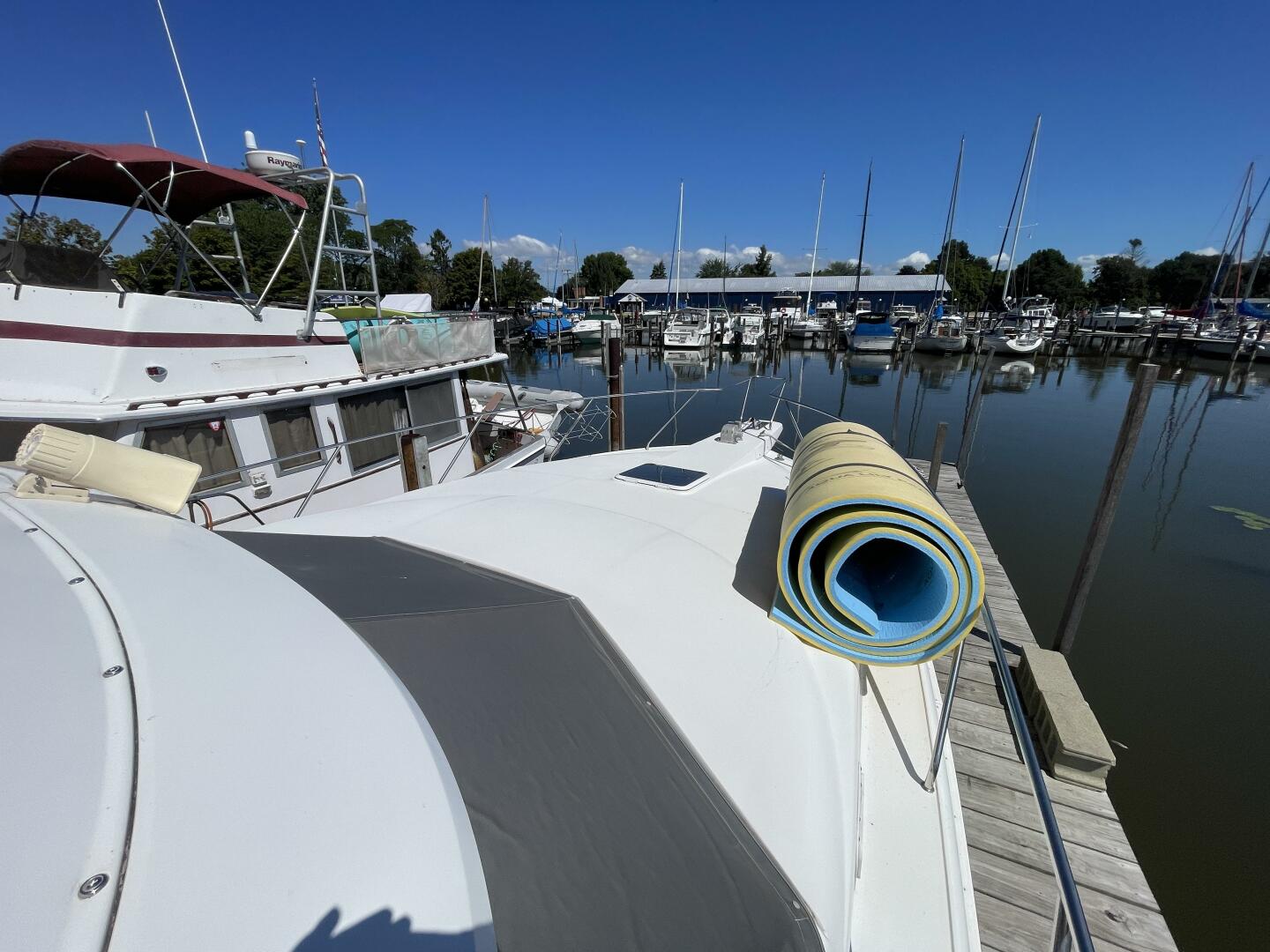 1994 Silverton 34 Motor Yacht - Image 5