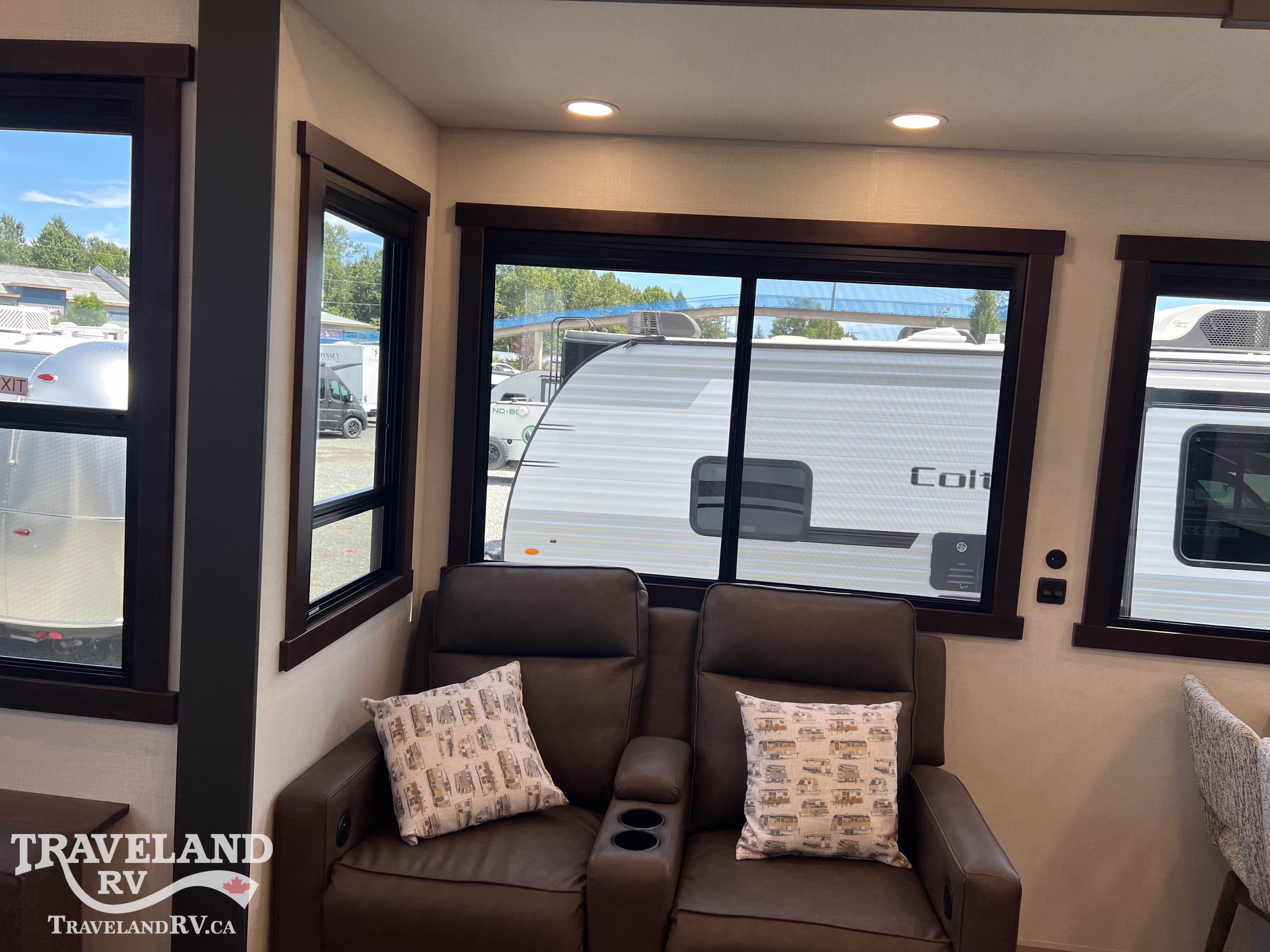 2027 Forest River Cedar Creek Cottage 40CDL - Image 30