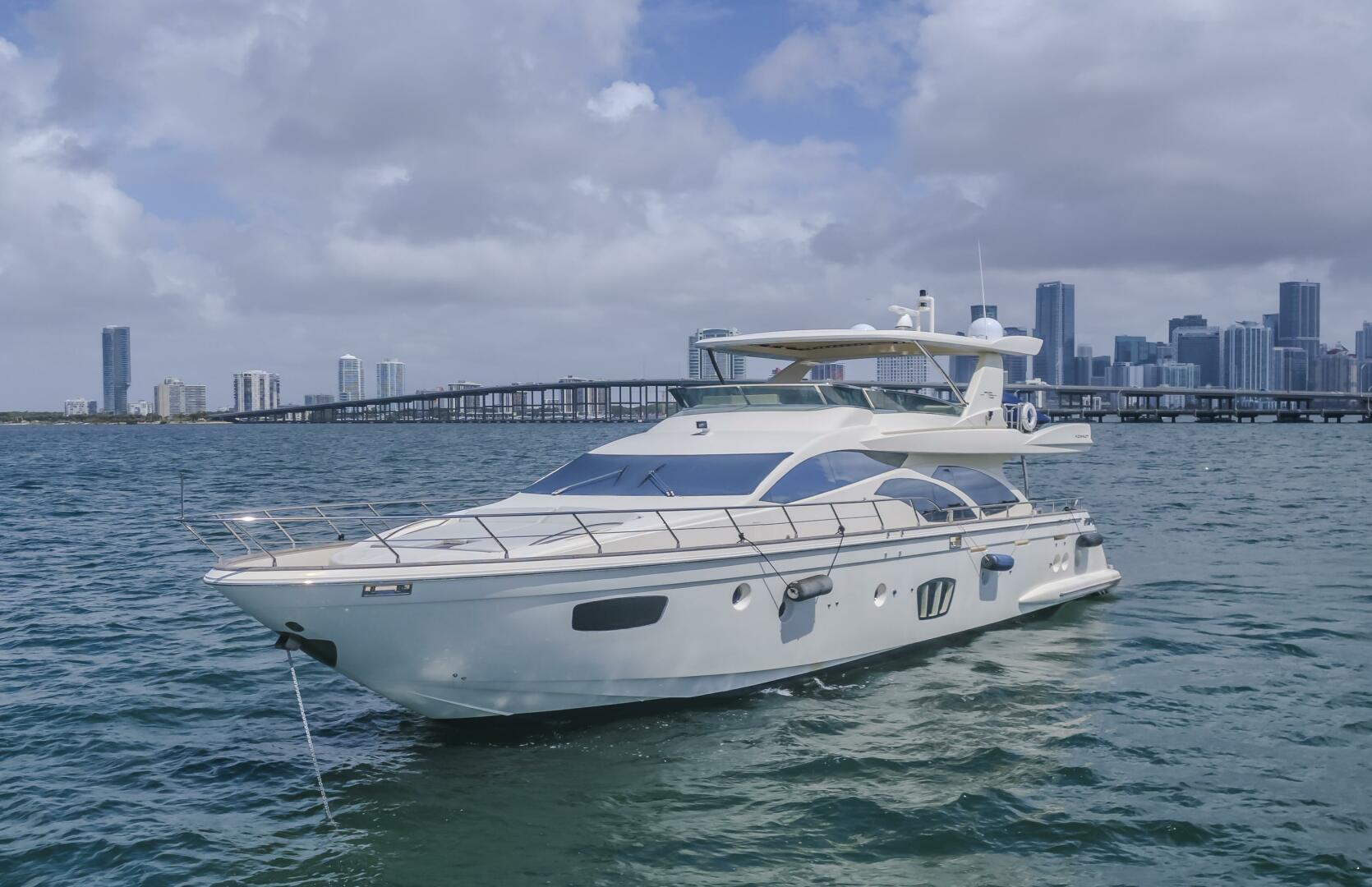 2008 Azimut 75 - Image 11