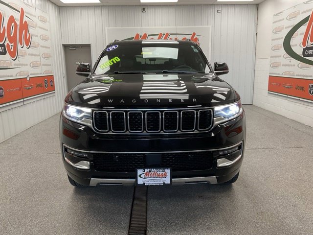 2024 Jeep Wagoneer Utility 4D Series III 4WD - Image 2