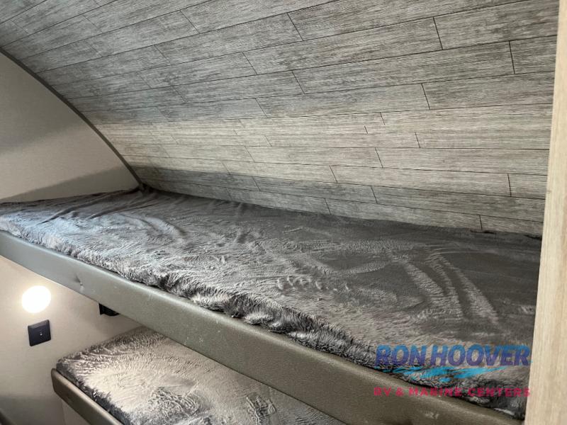2026 COACHMEN CATALINA 333DBDSCKLE - Image 25