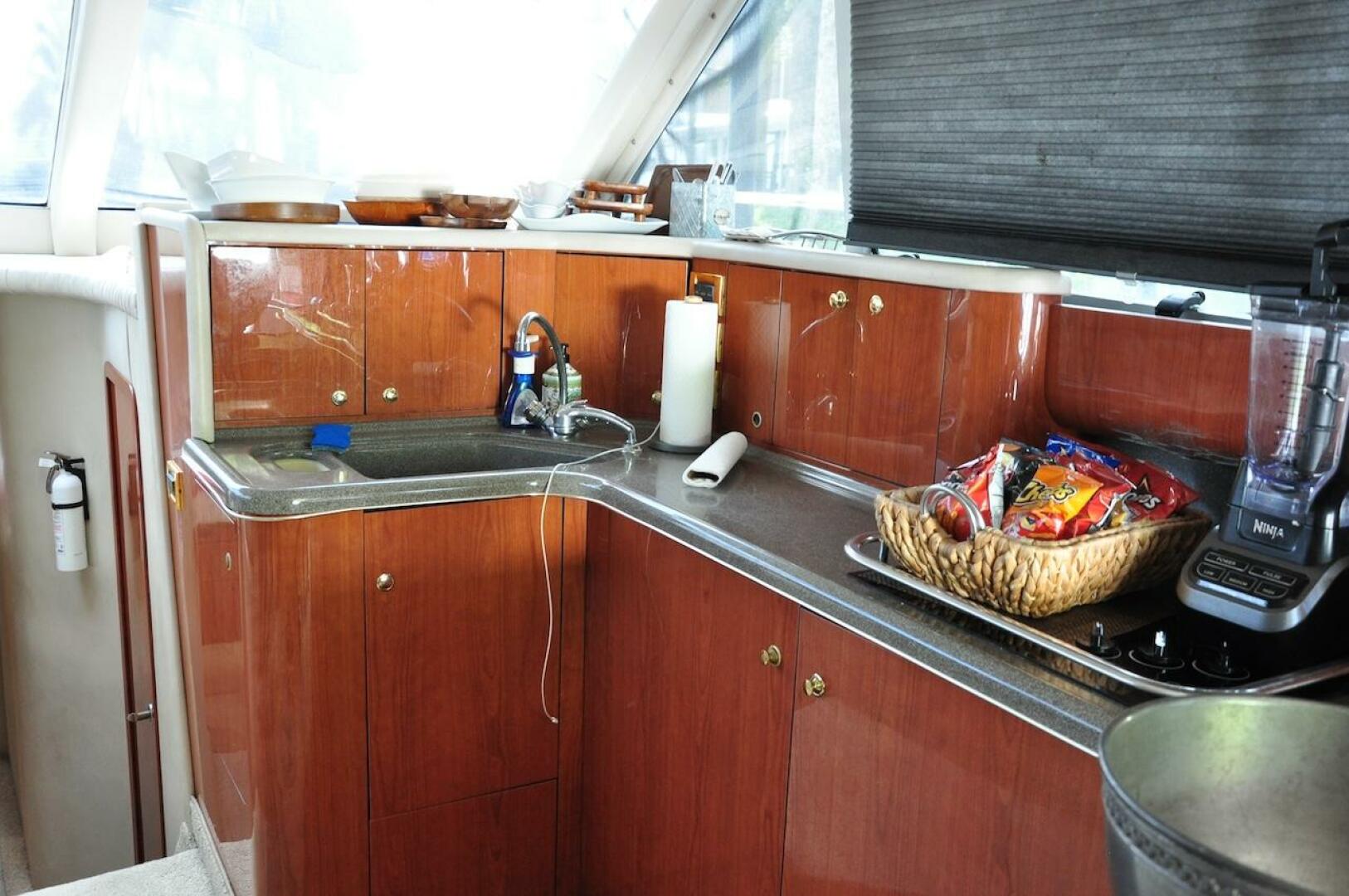 1998 Sea Ray 480 Sedan Bridge - Image 43