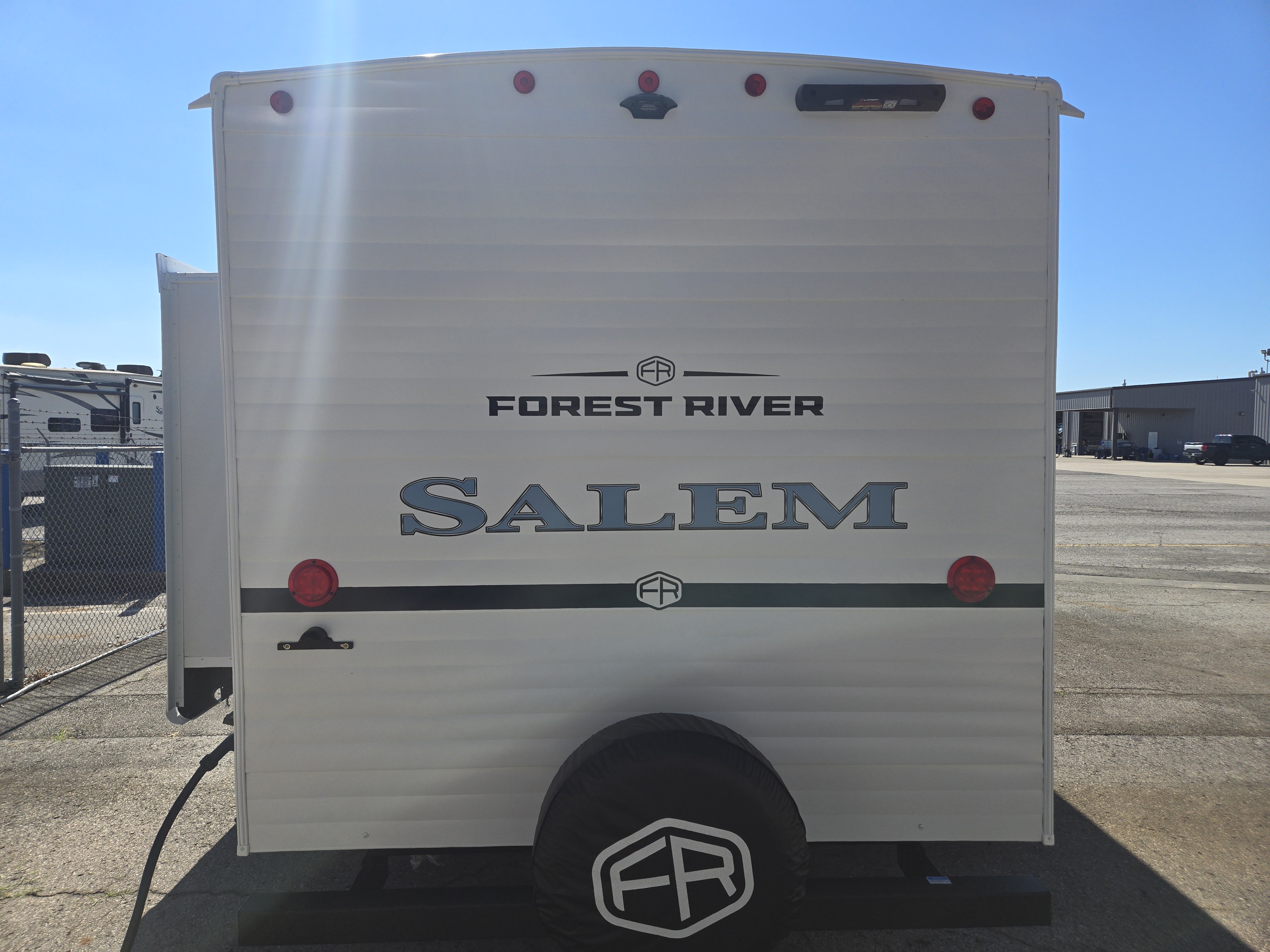 2026 Forest River Salem 250ZEN - Image 5