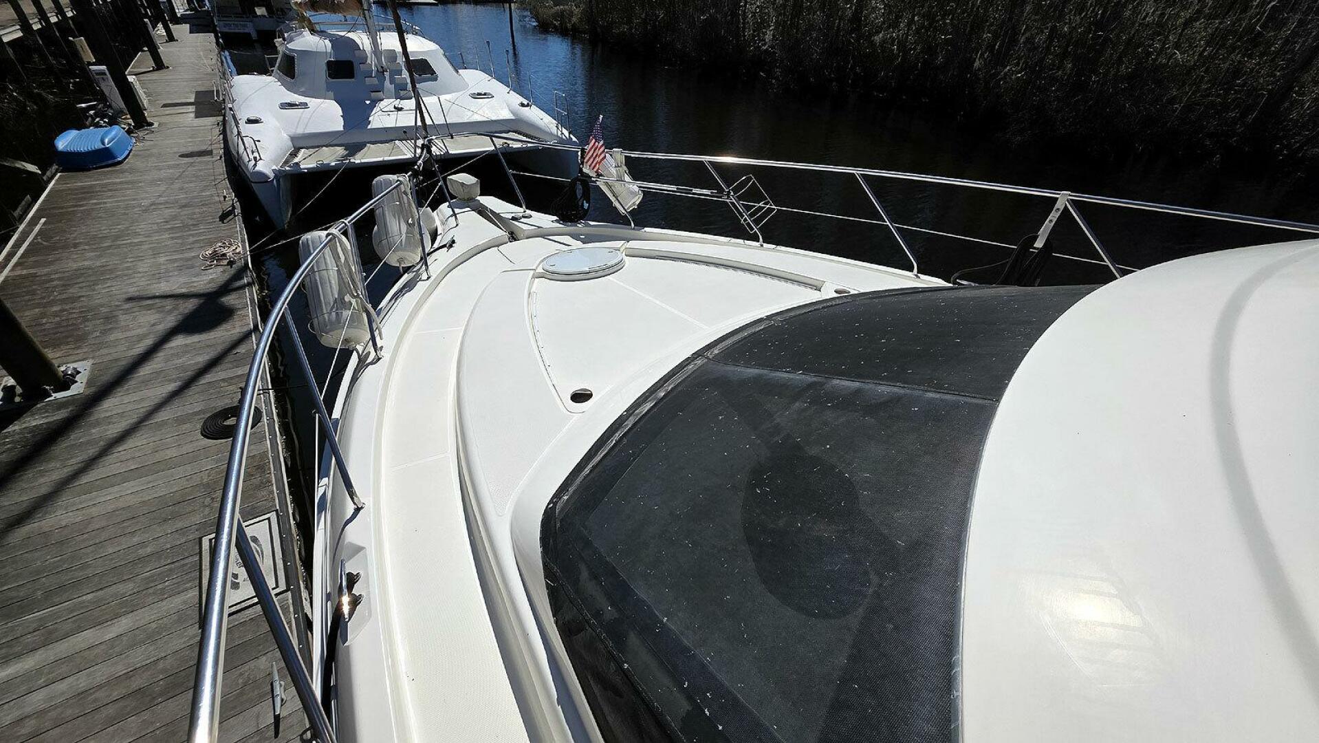 2001 Silverton 410 Sport Bridge - Image 69