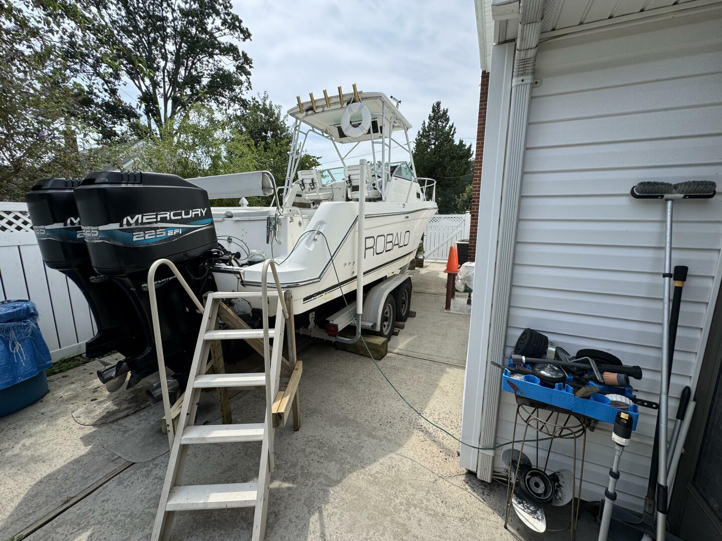 1999 Robalo 2640 - Image 10