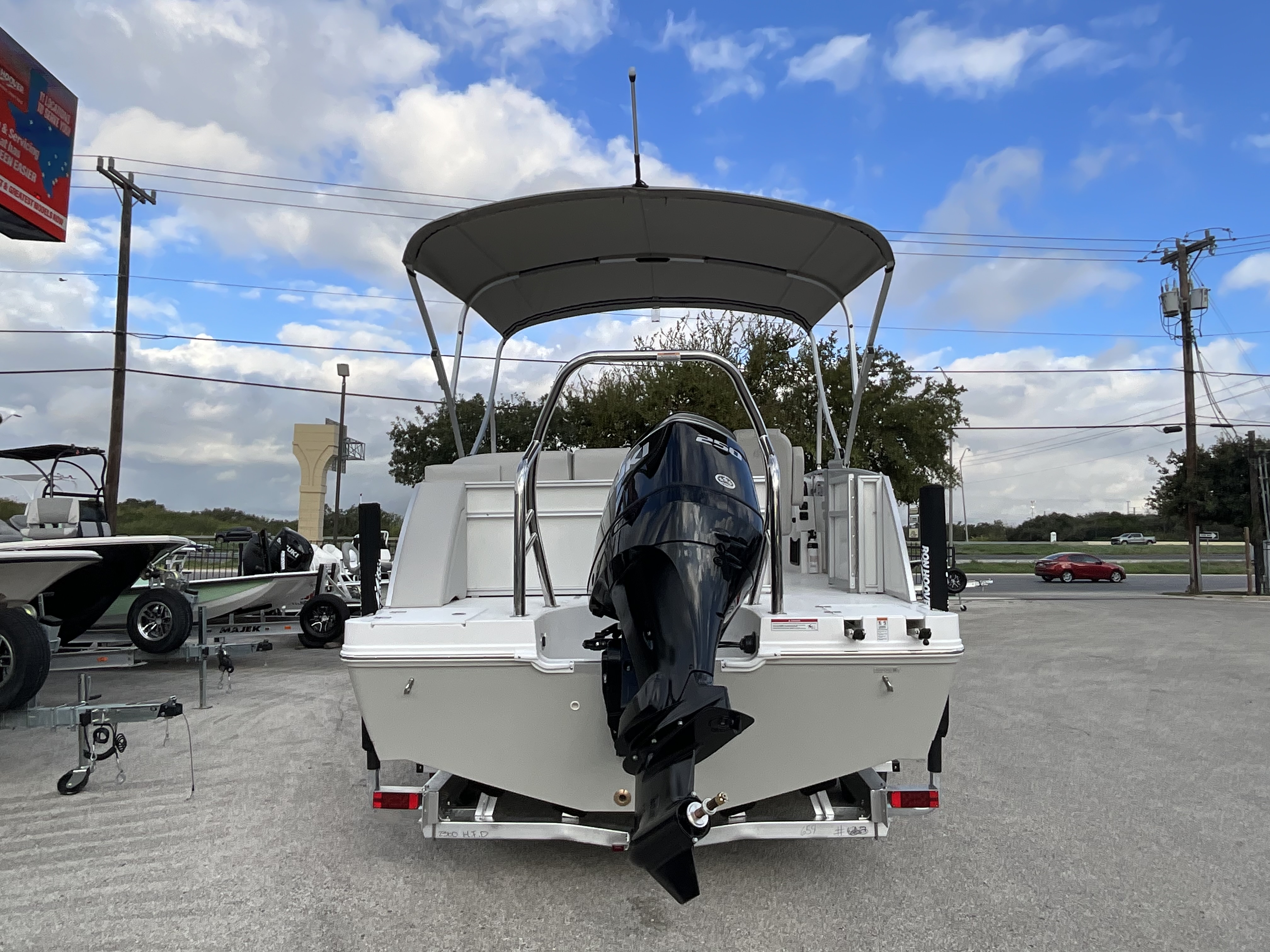 2027 Hurricane FunDeck 2360 REF - Image 5
