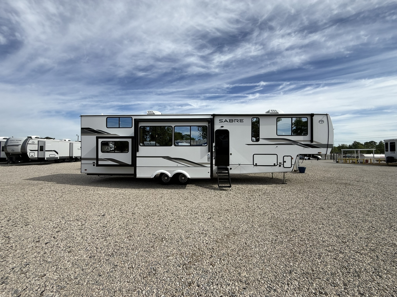 2026 Forest River Sabre 36DBB - Image 2