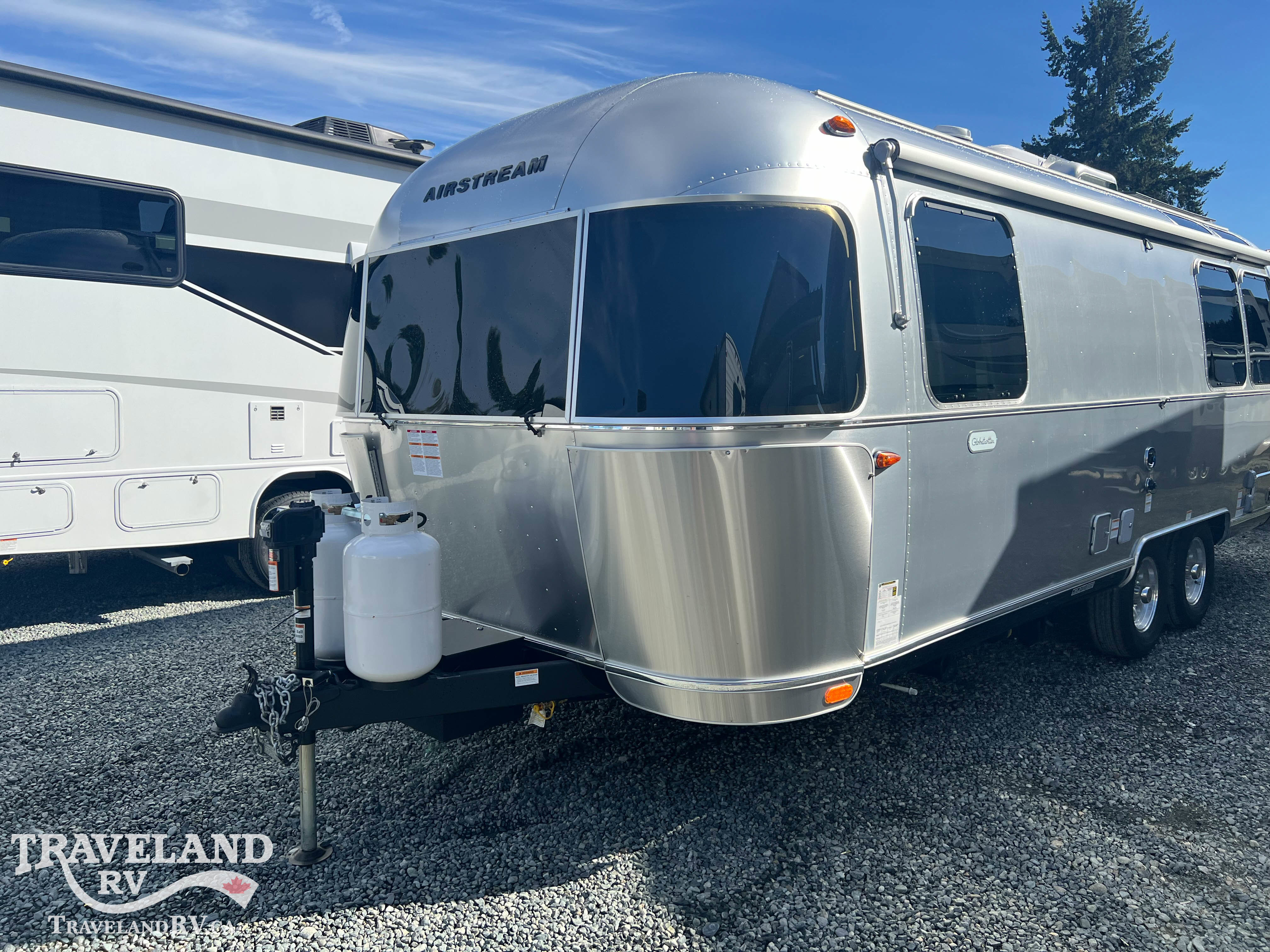 2026 Airstream Globetrotter 25FB - Image 3