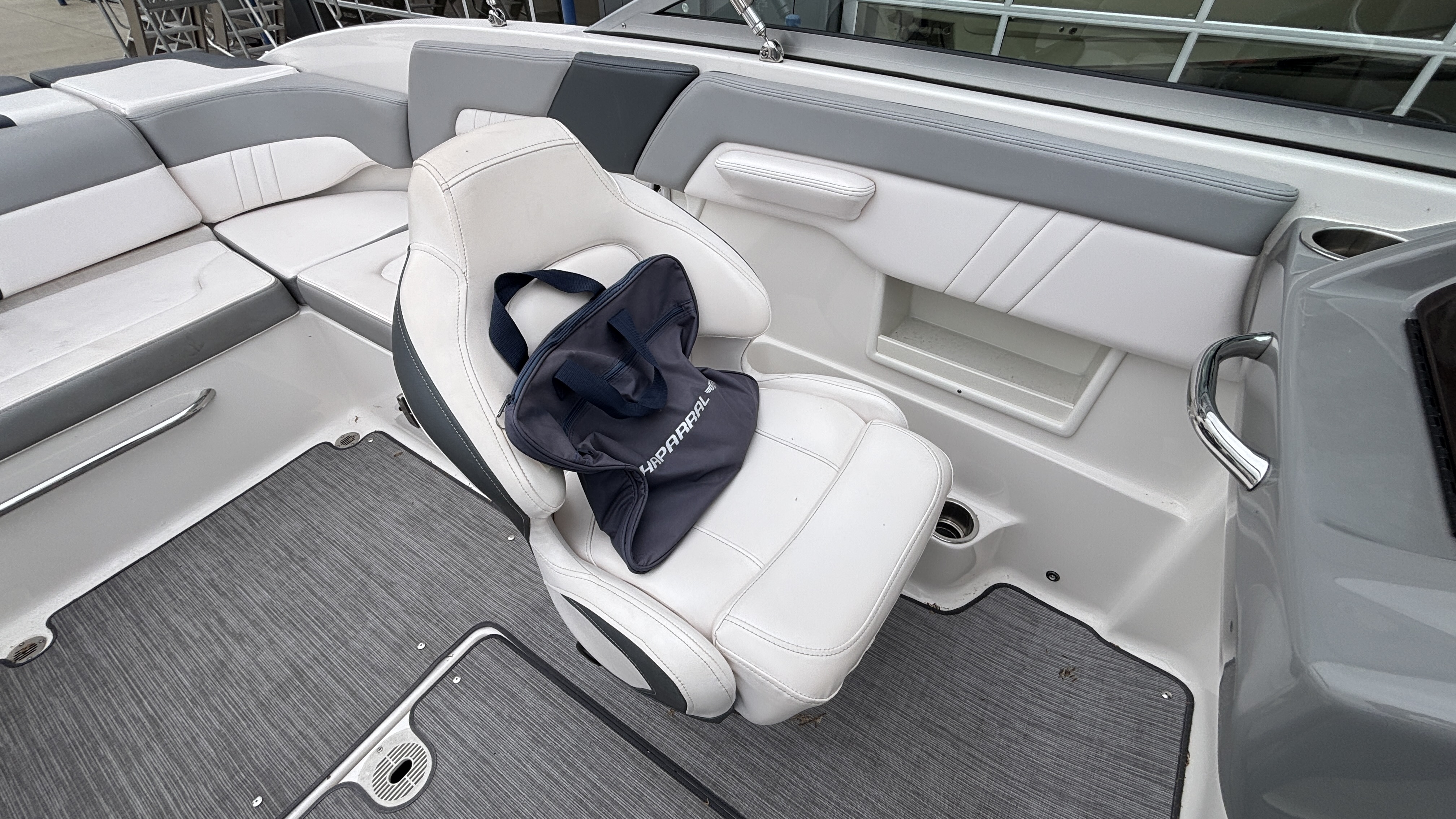 2021 Chaparral 23 SSi - Image 39