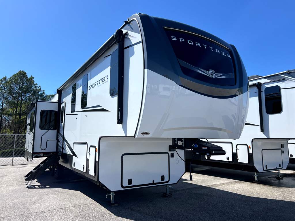 2026 VENTURE RV SPORTTREK 353VIK - Image 1