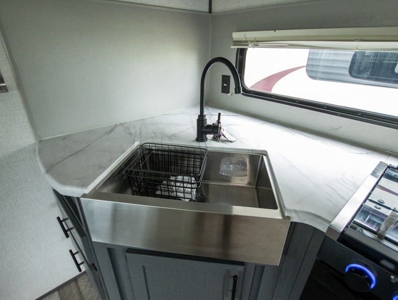 2022 Dutchmen RV Aspen Trail 2860RLS - Image 12