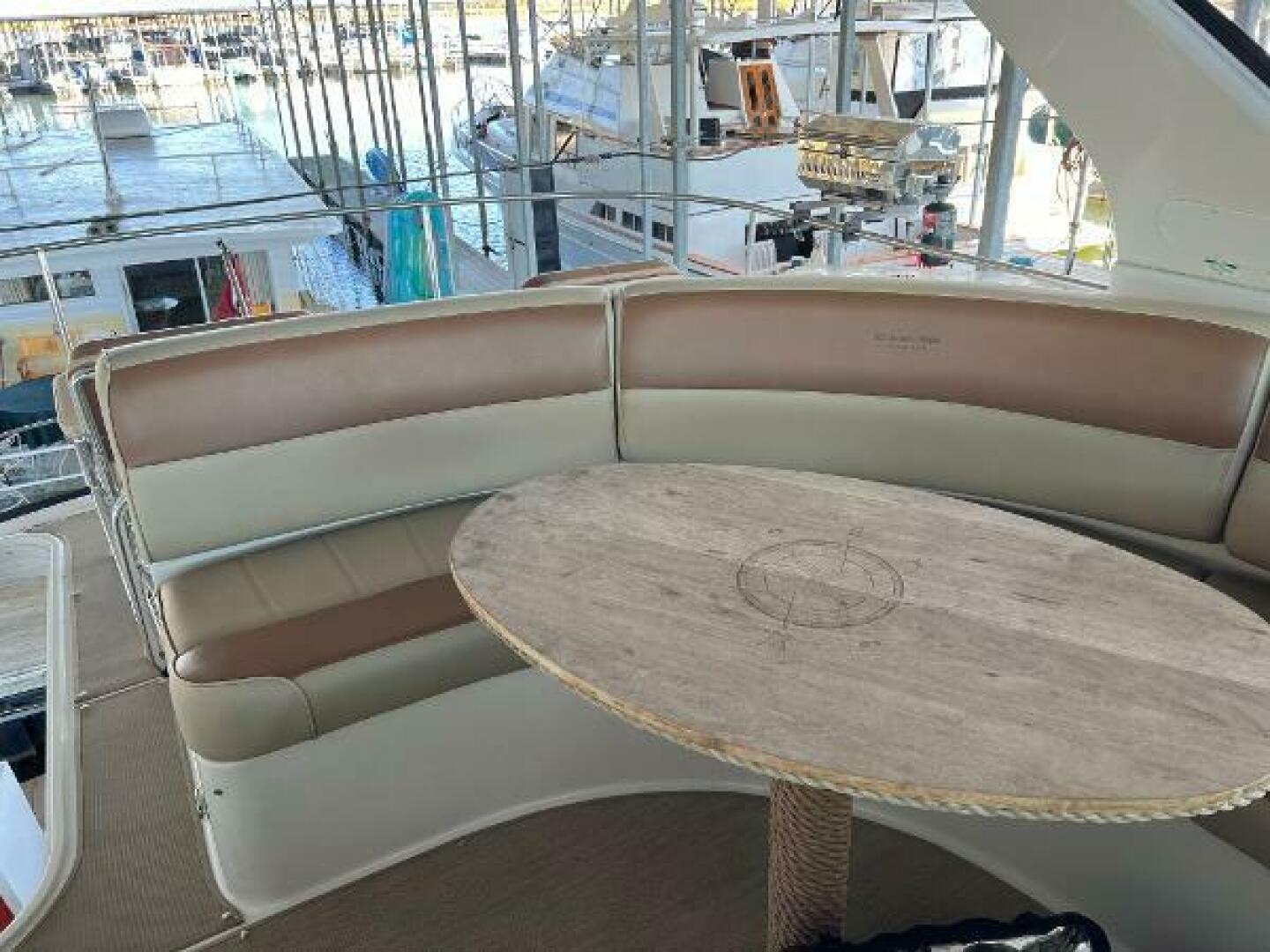 2001 Carver 450 Voyager Pilothouse - Image 27