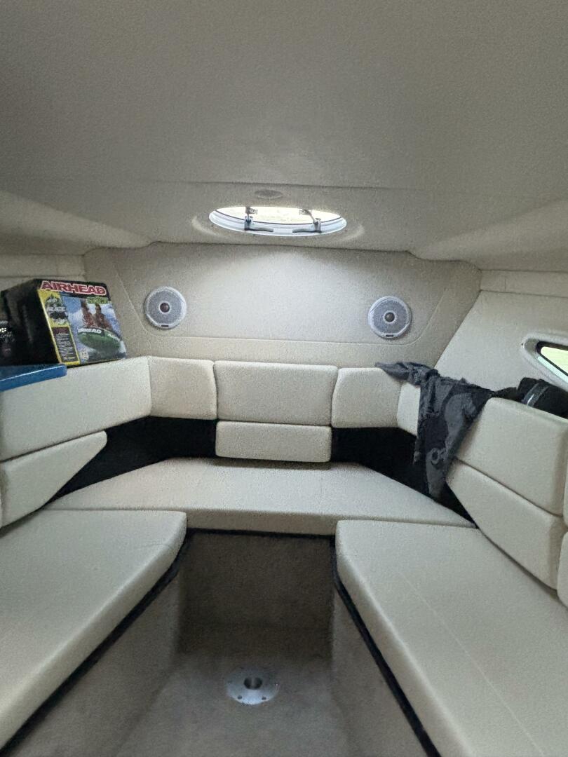 2021 Regal 26 Express - Image 9