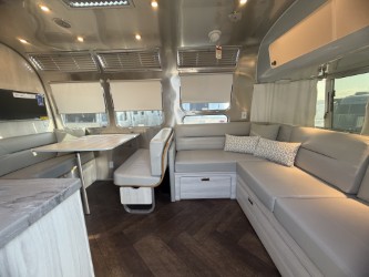 2026 AIRSTREAM INTERNATIONAL 30RBT - Image 25